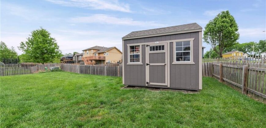 11907 N Tracy Avenue, Kansas City, MO 64155
