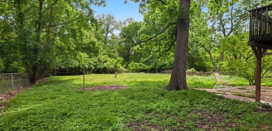 3617 NE Cypress Drive, Kansas City, MO 64117