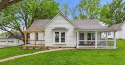 328 E Main Street, Smithville, MO 64089