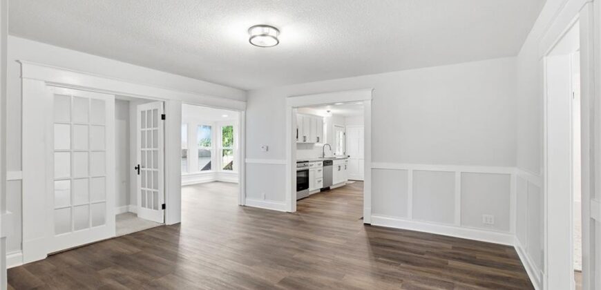 328 E Main Street, Smithville, MO 64089