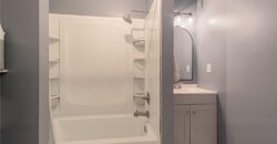 1452 Park Lane, Liberty, MO 64068