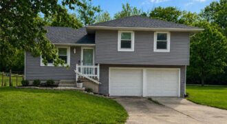 1452 Park Lane, Liberty, MO 64068