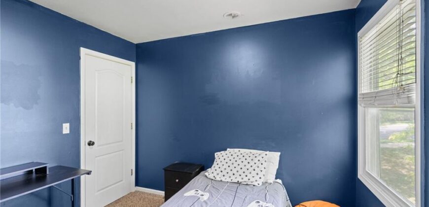 9338 NW 86th Terrace, Kansas City, MO 64153