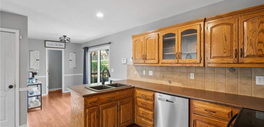 9338 NW 86th Terrace, Kansas City, MO 64153