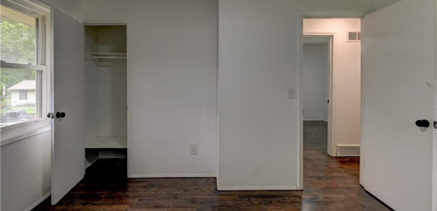 5733 N Drury Avenue, Kansas City, MO 64119