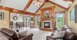 7525 N Amity Avenue, Parkville, MO 64152