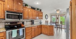 7525 N Amity Avenue, Parkville, MO 64152