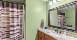 7525 N Amity Avenue, Parkville, MO 64152