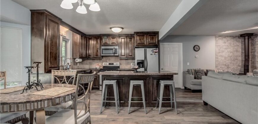 10124 NW 92nd Terrace, Kansas City, MO 64153