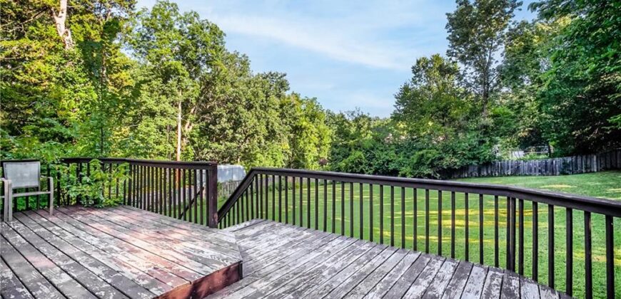 10124 NW 92nd Terrace, Kansas City, MO 64153