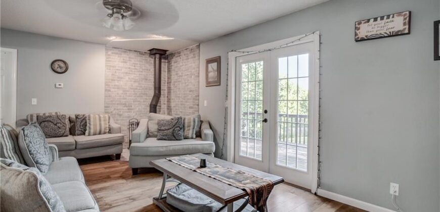 10124 NW 92nd Terrace, Kansas City, MO 64153