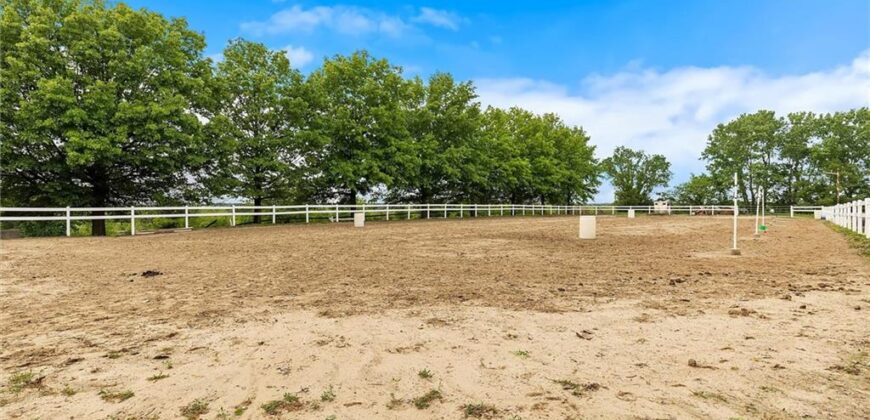 20622 NE 172nd Street, Holt, MO 64048