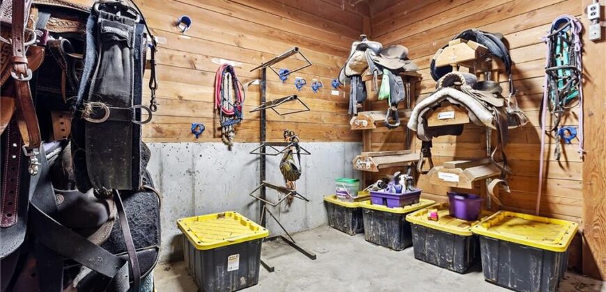 20622 NE 172nd Street, Holt, MO 64048
