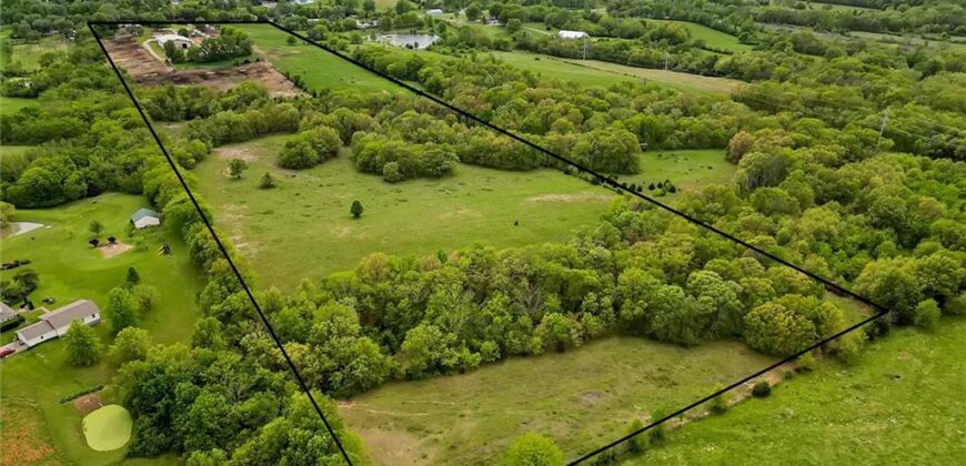 20622 NE 172nd Street, Holt, MO 64048