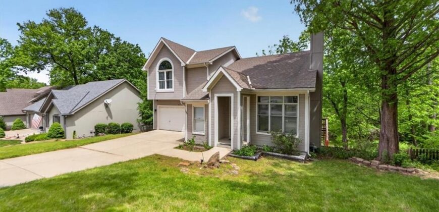 7007 N Holly Court, Kansas City, MO 64118