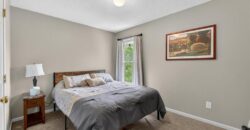 7007 N Holly Court, Kansas City, MO 64118