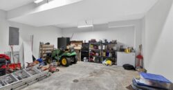 7007 N Holly Court, Kansas City, MO 64118