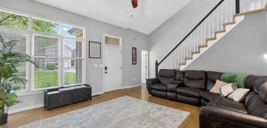 7007 N Holly Court, Kansas City, MO 64118