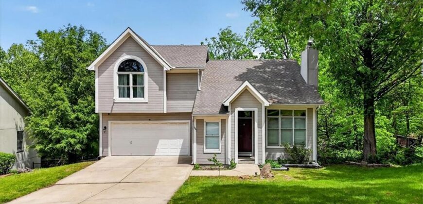 7007 N Holly Court, Kansas City, MO 64118