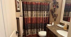 8905 N Agnes Avenue, Kansas City, MO 64156