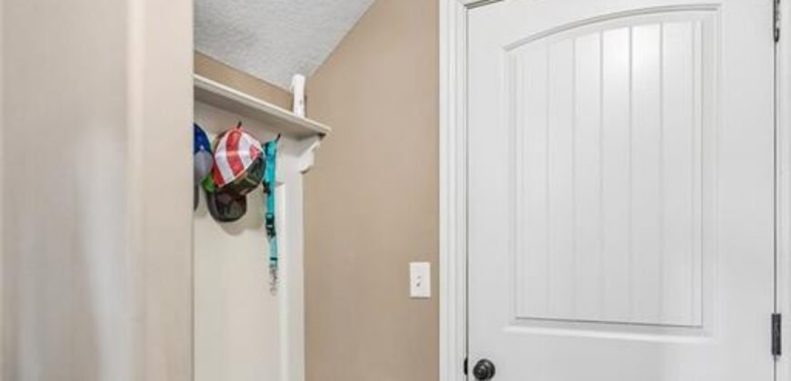 8905 N Agnes Avenue, Kansas City, MO 64156