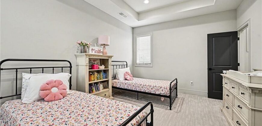 3410 NE 102nd Street, Kansas City, MO 64155