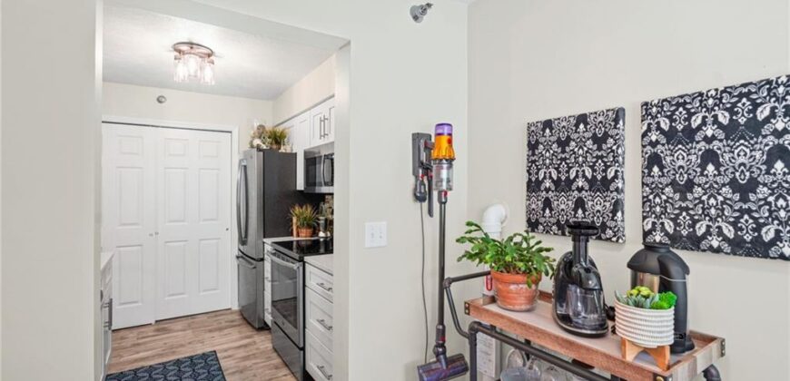 2403 NE 68th Street, Gladstone, MO 64118