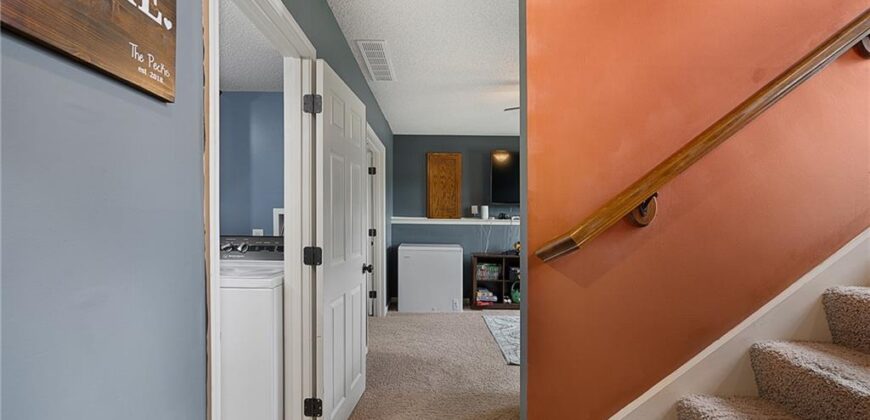 101 Bridgeport Drive, Smithville, MO 64089
