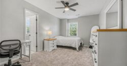 5653 Gresham Circle, Parkville, MO 64152