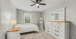 5653 Gresham Circle, Parkville, MO 64152