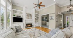 5653 Gresham Circle, Parkville, MO 64152