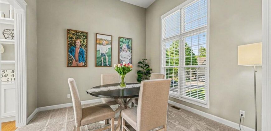 5653 Gresham Circle, Parkville, MO 64152