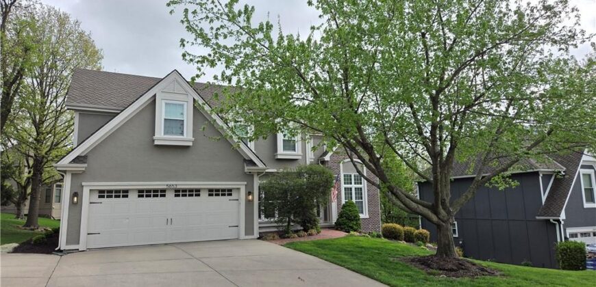 5653 Gresham Circle, Parkville, MO 64152