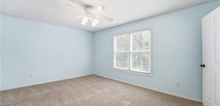 9000 N Oregon Avenue, Kansas City, MO 64154