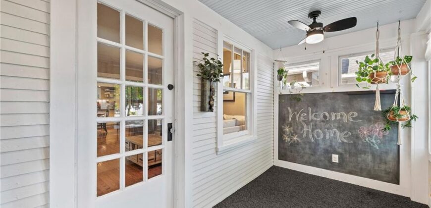 1403 E 24th Avenue, Kansas City, MO 64116