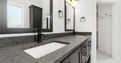 10332 N Potter Avenue, Kansas City, MO 64157