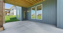 10332 N Potter Avenue, Kansas City, MO 64157