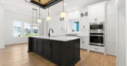 10332 N Potter Avenue, Kansas City, MO 64157