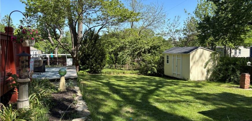 613 NE 43rd Terrace, Kansas City, MO 64116