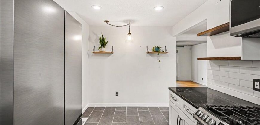 613 NE 43rd Terrace, Kansas City, MO 64116