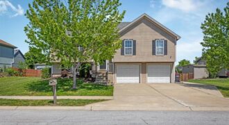 1114 Melody Court, Kearney, MO 64060