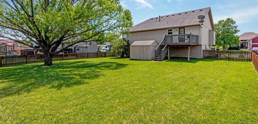1114 Melody Court, Kearney, MO 64060
