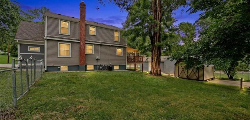 641 NE 43rd Terrace, Kansas City, MO 64116