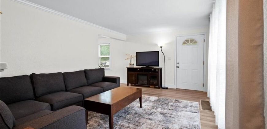 641 NE 43rd Terrace, Kansas City, MO 64116
