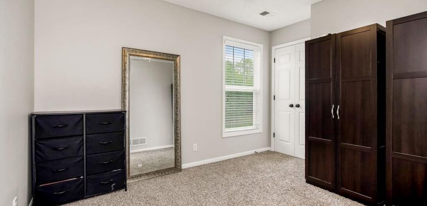 7514 N Lewis Avenue, Kansas City, MO 64158