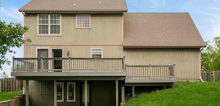 7514 N Lewis Avenue, Kansas City, MO 64158