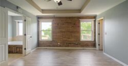1902 NE 197TH Court, Smithville, MO 64089