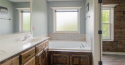 1902 NE 197TH Court, Smithville, MO 64089