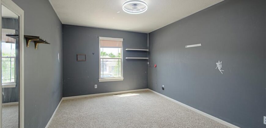 1902 NE 197TH Court, Smithville, MO 64089