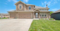 1902 NE 197TH Court, Smithville, MO 64089